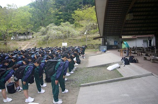 退村式