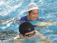 水泳学習にて