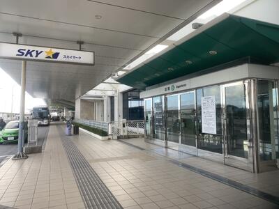 那覇空港(スカイマーク)入り口
