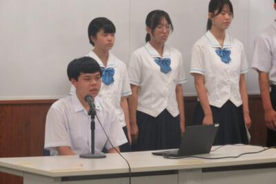 2年生1年生は新しい制服となり、姫商の新たな伝統を築いてください。