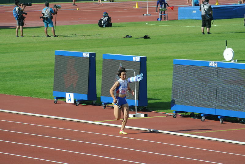 女子4×400ｍ