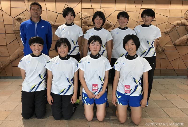 女子ソフトテニス部 - 兵庫県立姫路商業高等学校