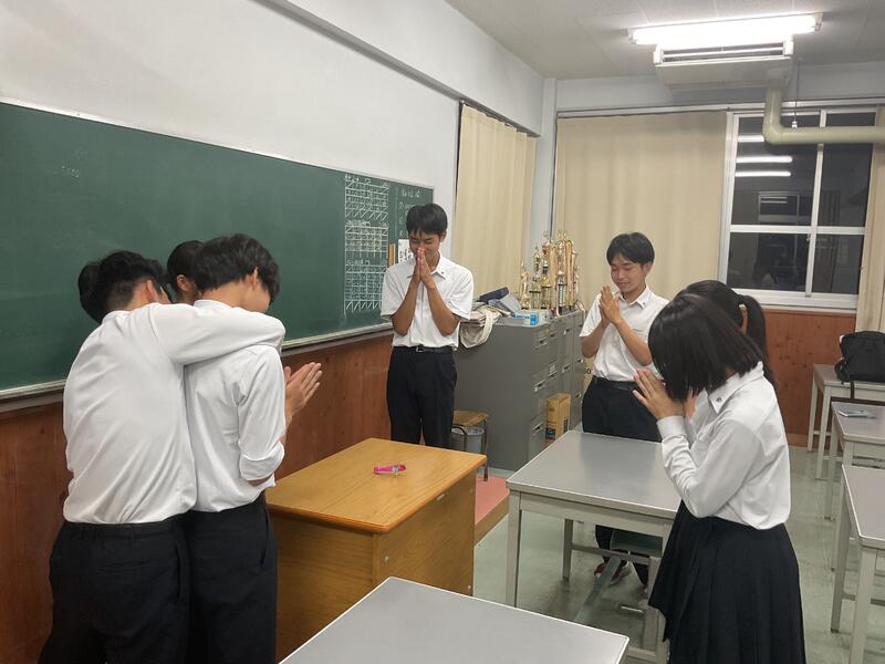 大会前日の様子