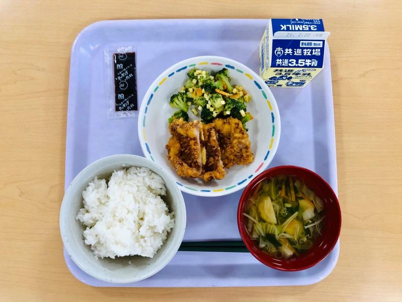 給食室 兵庫県立姫路しらさぎ特別支援学校