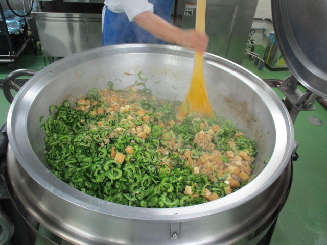 給食室 兵庫県立姫路しらさぎ特別支援学校
