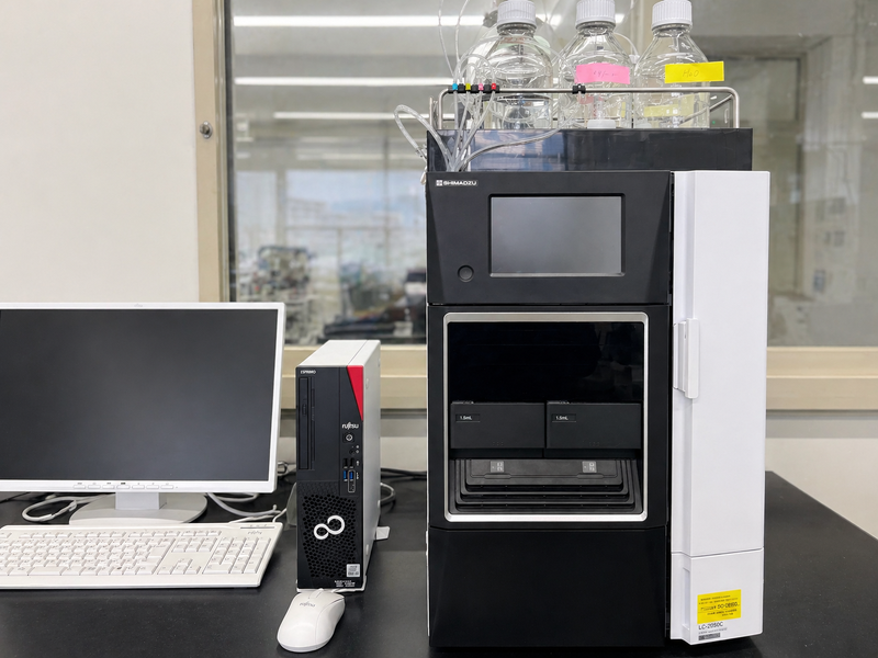 高速液体クロマトグラフ（HPLC）
