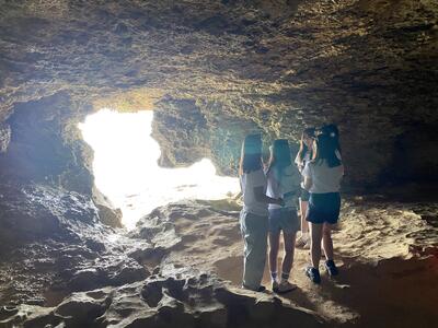 ニャティヤ洞窟