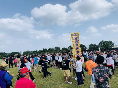 全員でカチャーシー