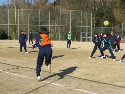 女子ドッヂボール①