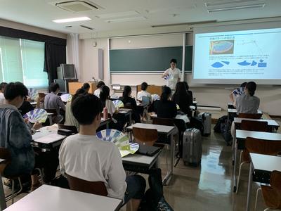 九州大学芸術工学部の講義「生物模倣」