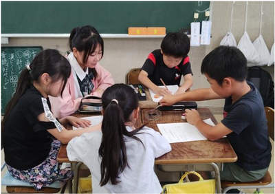 クビアカツヤカミキリの小学校での授業