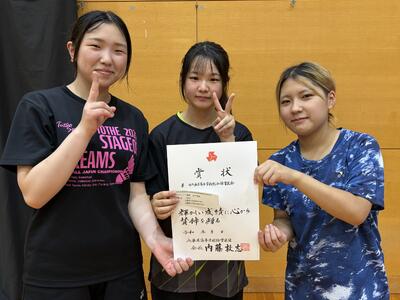 女子混成チーム（左：西脇北）