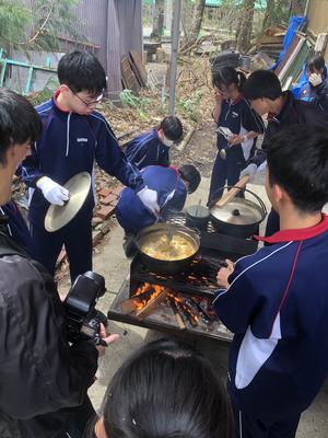 焦げ付かないようにしっかりと混ぜます