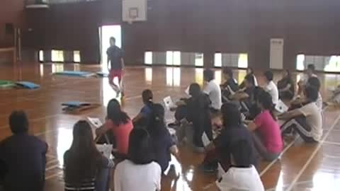 跳び箱踏み切りのコツ（曽根小学校）